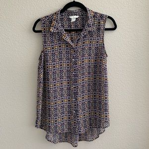 H&M Sleeveless Button Down Top